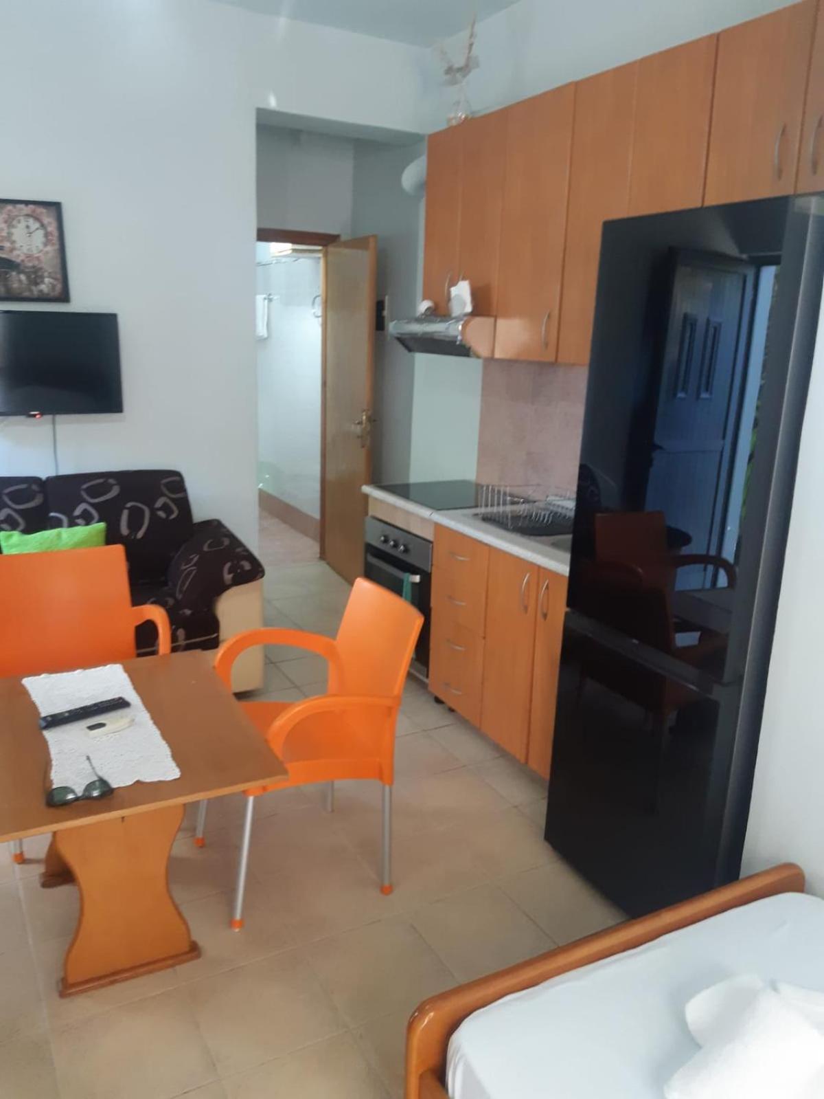 Mohito Beach Apartment 5 Sarandë Exterior foto